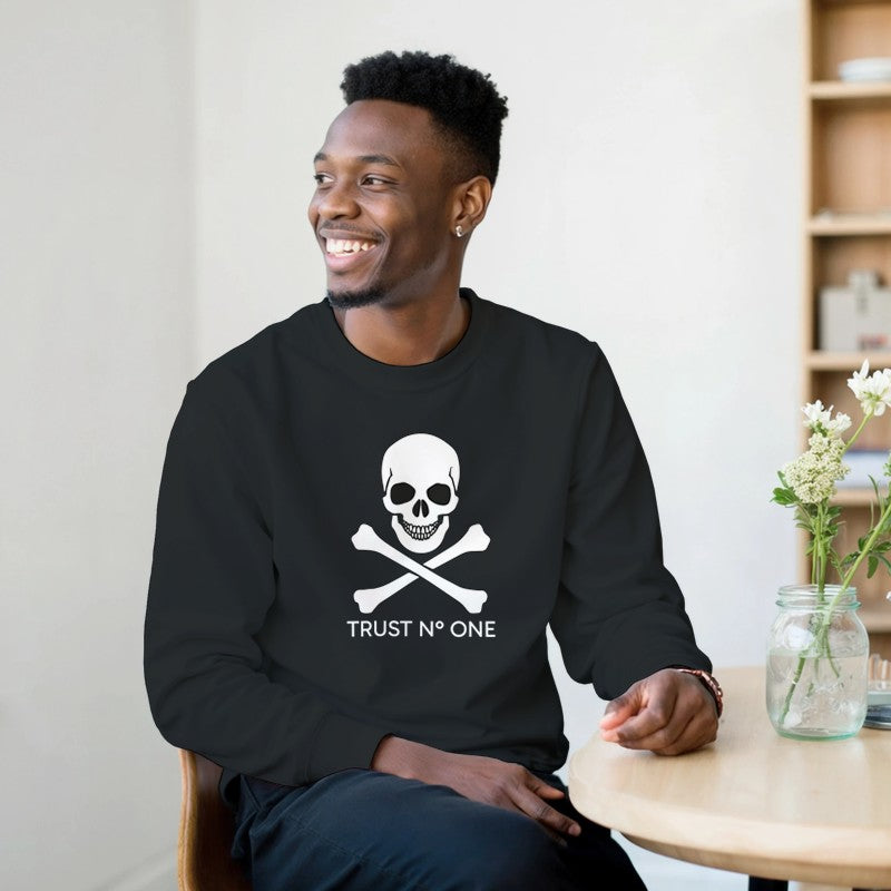 Trust no One Design Unisex Shirt/Hoodie/Sweatshirt